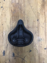 Load image into Gallery viewer, VELEC Large Saddle