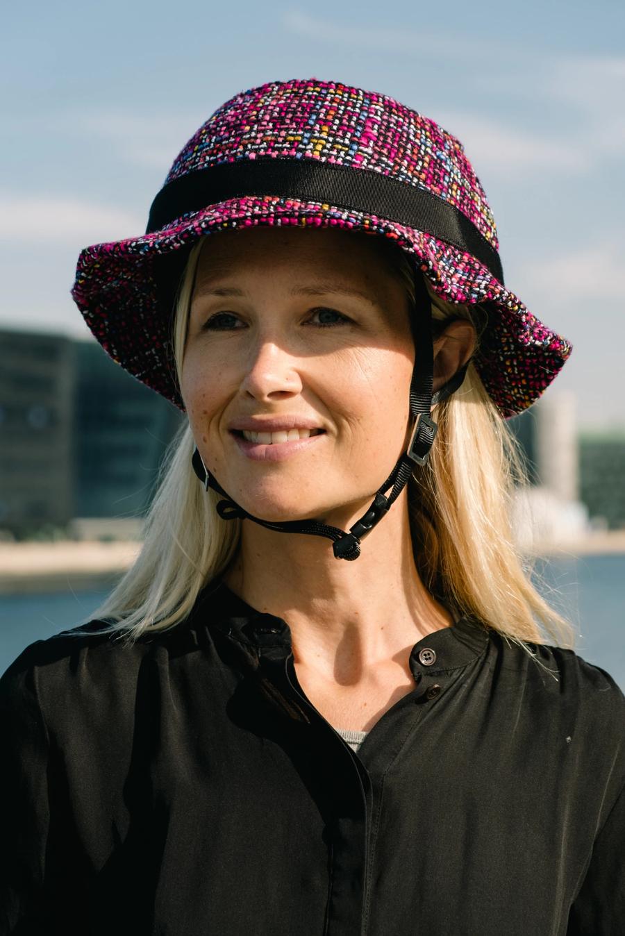 Yakkay best sale helmet cover